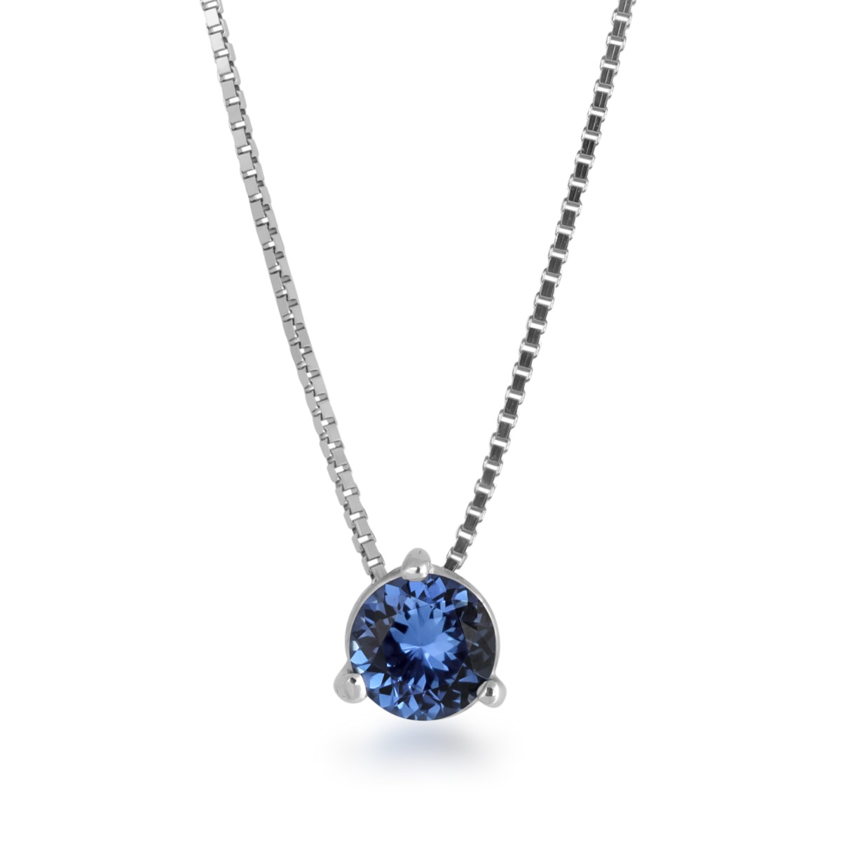 14K white gold 6mm Yogo sapphire solitaire pendant